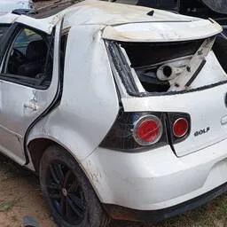 SUCATA Volkswagen Golf 2011 1.6 Vht Sportline Total Flex 5p PARA RETIRADA DE PEÇAS