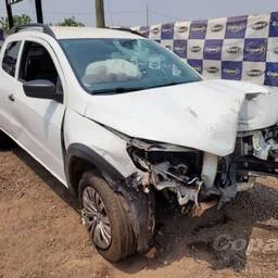 SUCATAVolkswagen Saveiro 2023 1.6 Robust Cab. Dupla 16v Total Flex 2p  PARA RETIRADA DE PEÇAS